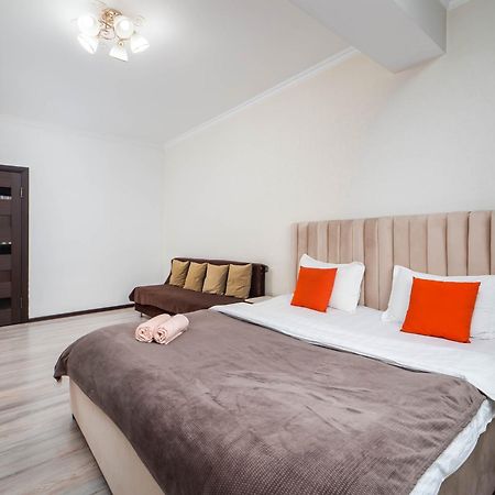 Appartments " Zhetysu-4" Ałma Ata Zewnętrze zdjęcie