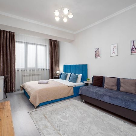 Appartments " Zhetysu-4" Ałma Ata Zewnętrze zdjęcie
